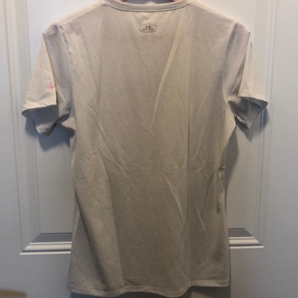 White shortsleeved Under Armour Power In Pink top - Picture 5 of 5
